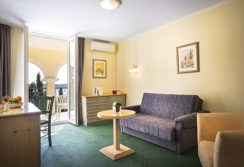 سوییت اجرایی, Maistra Select Island Hotel Katarina