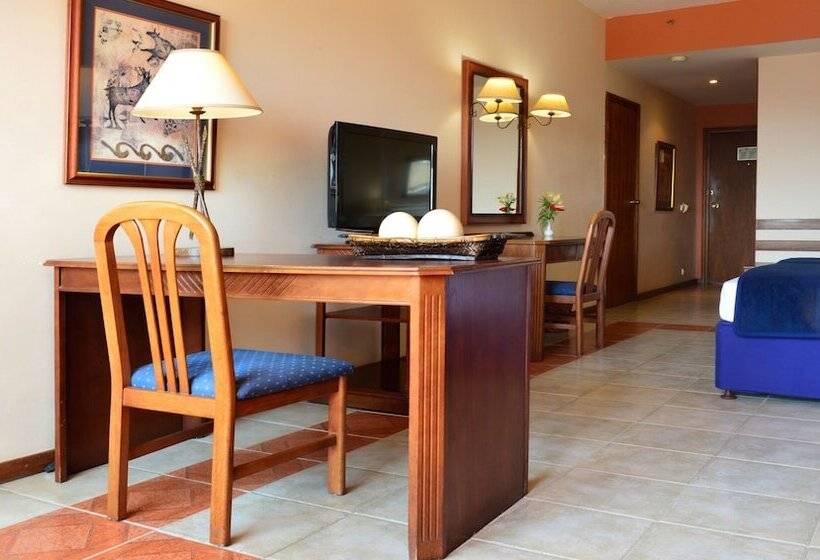 اتاق استاندارد یک نفره, Pestana Rovuma