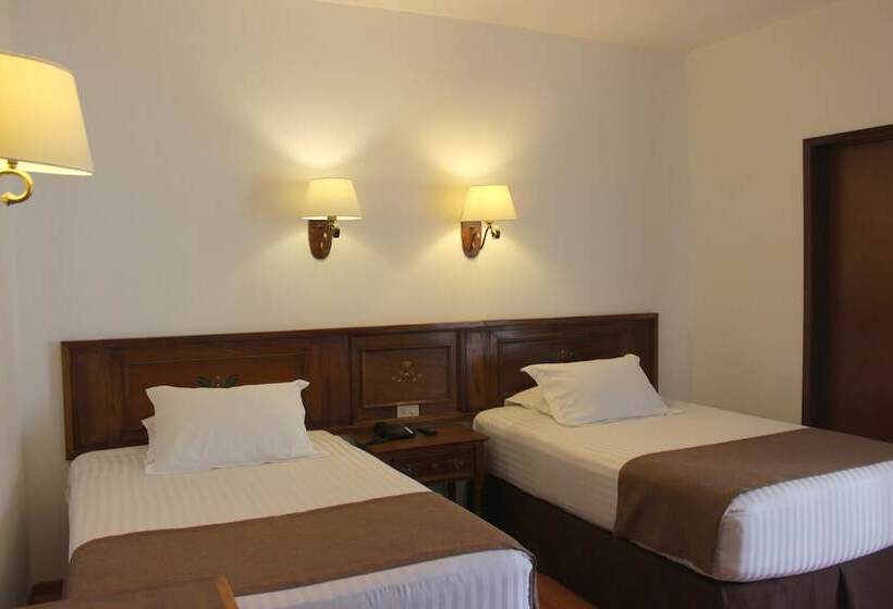 اتاق استاندارد, De Mendoza