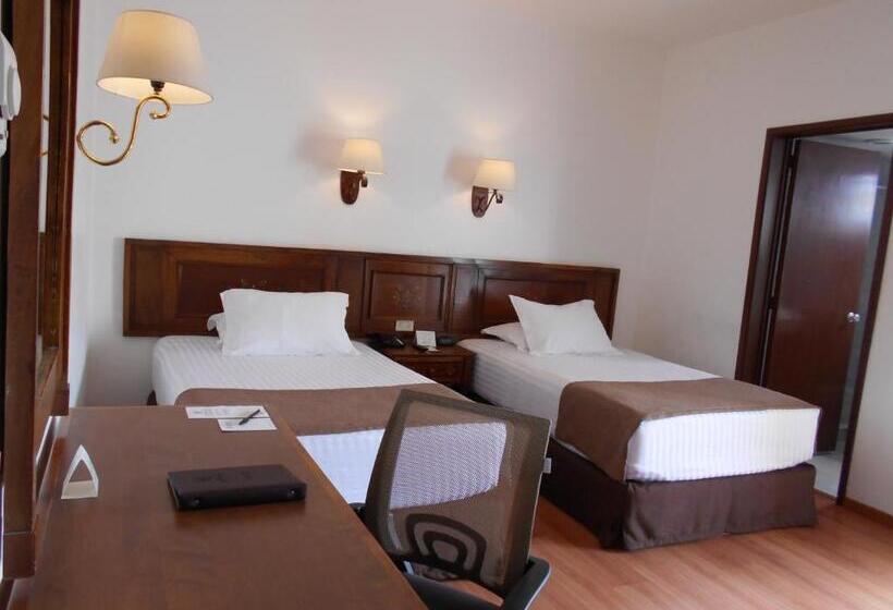 اتاق استاندارد, De Mendoza