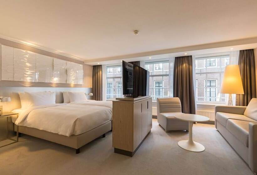 سوییت جونیور, Radisson Blu Hotel, Amsterdam City Center