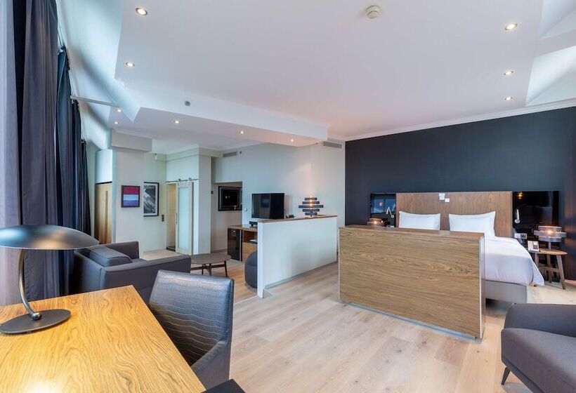 سوئیت با چشم‌انداز, Radisson Blu Hotel, Amsterdam City Center