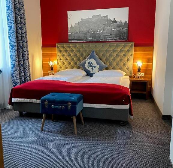 Quarto Comfort, Villa Carlton   Adults Only