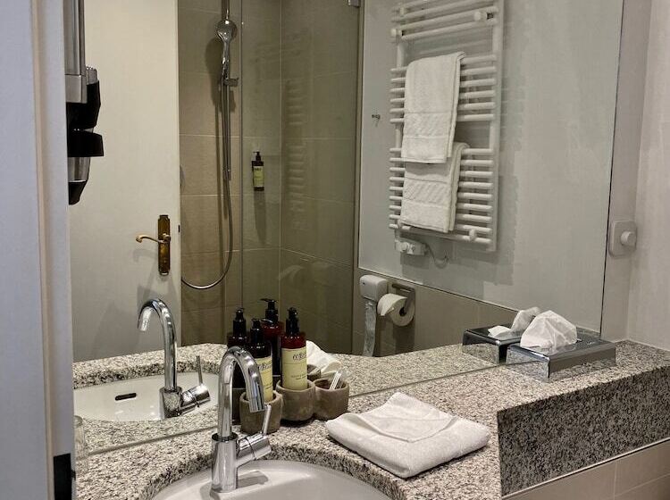 Quarto Premium, Villa Carlton   Adults Only
