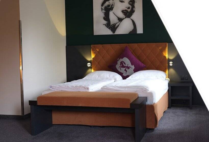 Quarto standard, Villa Carlton   Adults Only