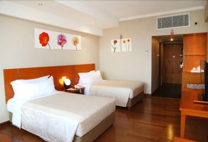 Номер Executive, Artotel Gelora Senayan Jakarta