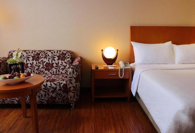 Номер Executive Кровать Кинг, Artotel Gelora Senayan Jakarta