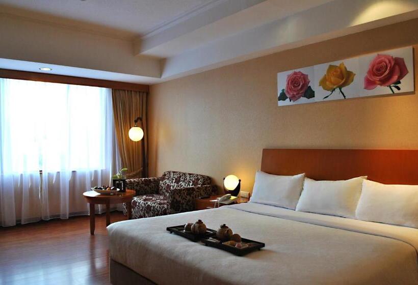 Quarto Executivo Cama King, Artotel Gelora Senayan Jakarta