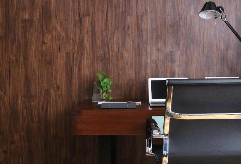Номер Премиум, Artotel Gelora Senayan Jakarta