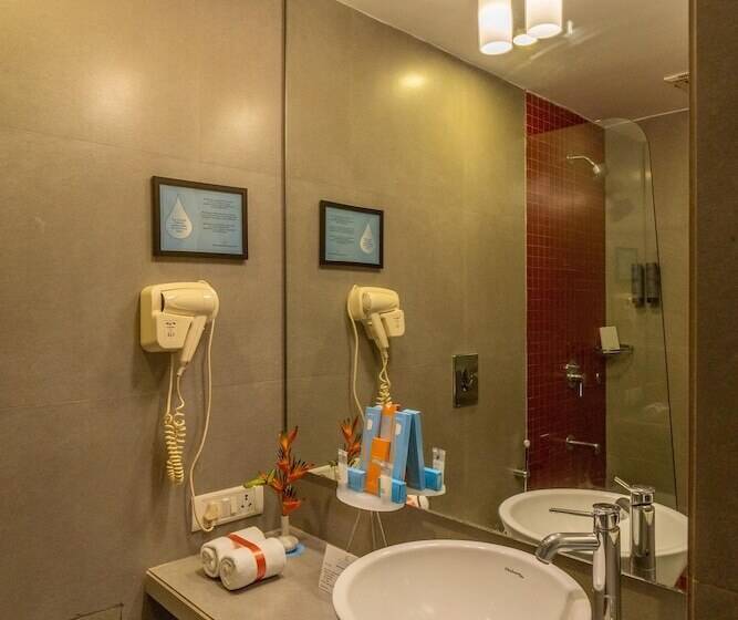 ویلای 1 خوابه, Whispering Palms Beach Resort