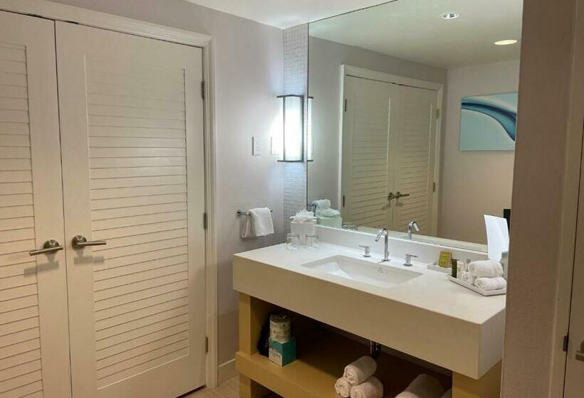 اتاق استاندارد با چشم‌انداز دریا, El Conquistador Resort  Puerto Rico
