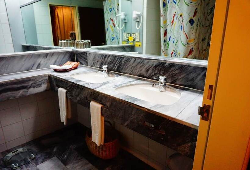 اتاق پرمیوم, Citic Hotel Beijing Airport