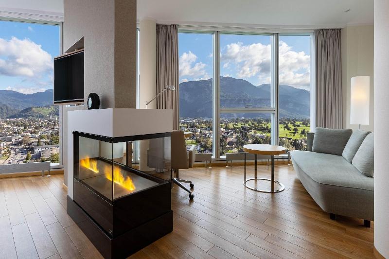 اتاق کلاب, Eastin Grand Hotel Saigon