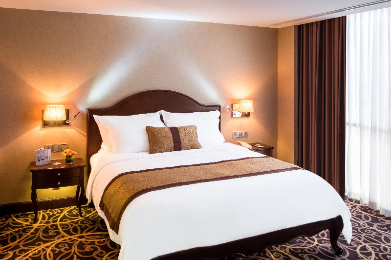 سوئیت کلاب, Eastin Grand Hotel Saigon