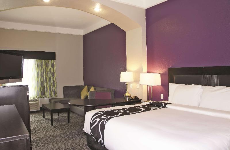 سوییت اجرایی, Radisson Collection Hyland Shanghai