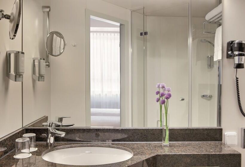 Номер бизнес-класса, Intercityhotel Nürnberg
