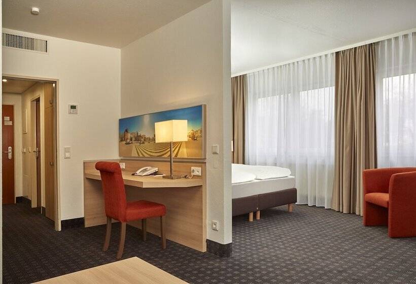 سوییت, H+ Hotel Darmstadt