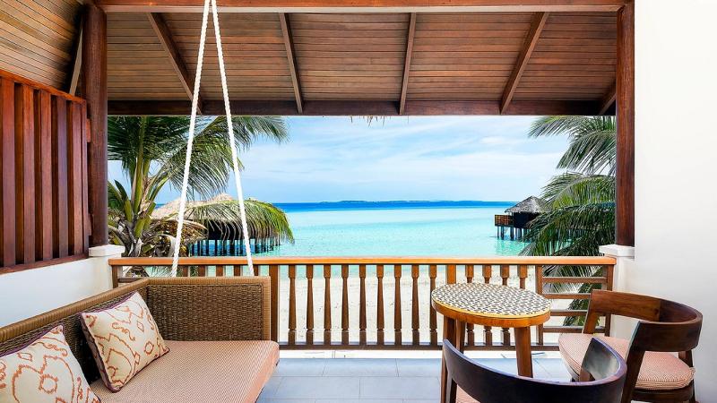 اتاق لوکس با چشم‌انداز, Sheraton Maldives Full Moon Resort & Spa