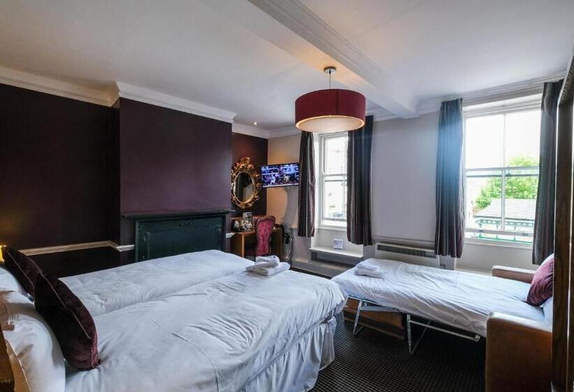 Семейный Номер, The Unicorn Hotel Wetherspoon