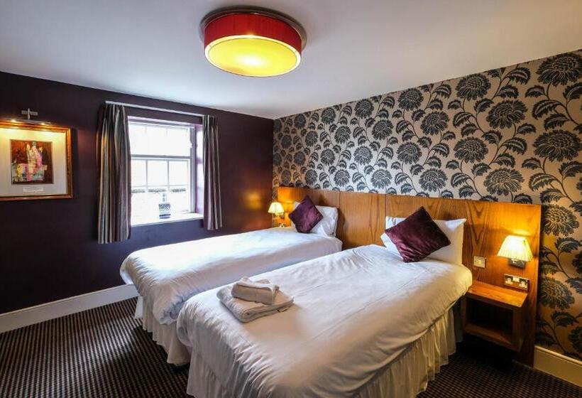 Номер Стандарт, The Unicorn Hotel Wetherspoon
