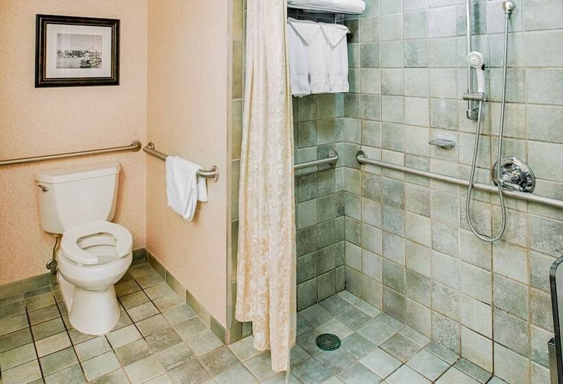 Президентский Люкс, Embassy Suites By Hilton Portland Downtown