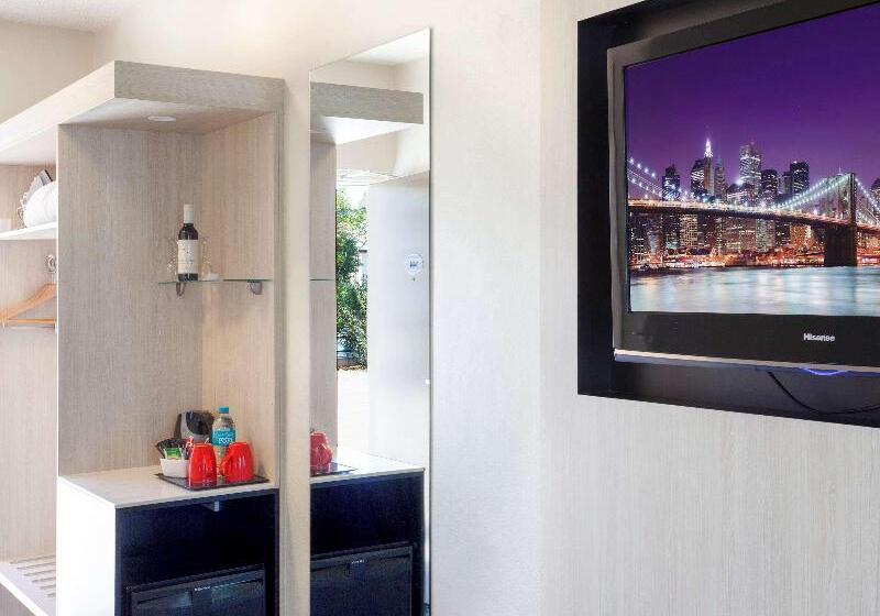 اتاق سوپریور, Ibis Styles Tamworth