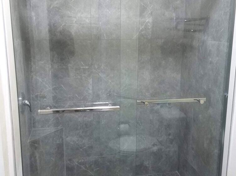 Номер Стандарт 2 Двуспальные Кровати, Sylvania Inn Sylvania,statesboro, Ga Georgia Southern Univ Gsu