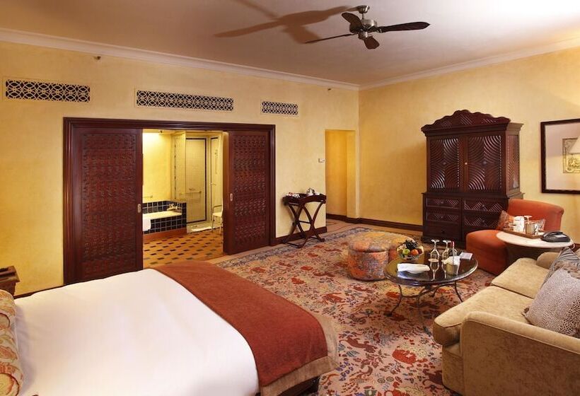 اتاق لوکس, The Palace Of The Lost City At Sun City Resort