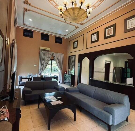 ویلای یک اتاق خوابه با استخر شنا, A Famosa Resort