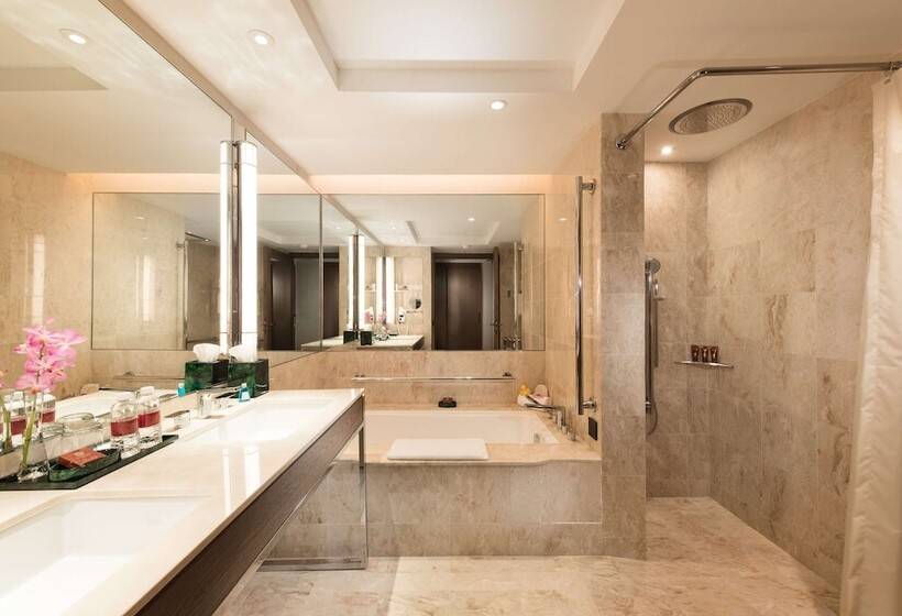 اتاق استاندارد برای معلولان, Conrad Centennial Singapore
