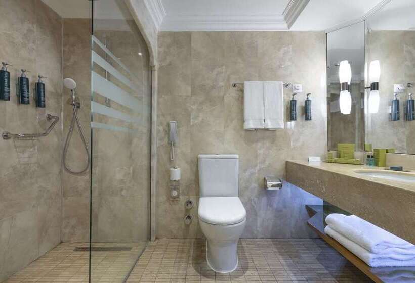 اتاق لوکس, Conrad Centennial Singapore