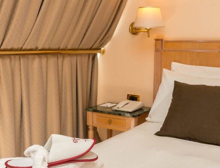 اتاق لوکس, Shg Hotel De La Ville