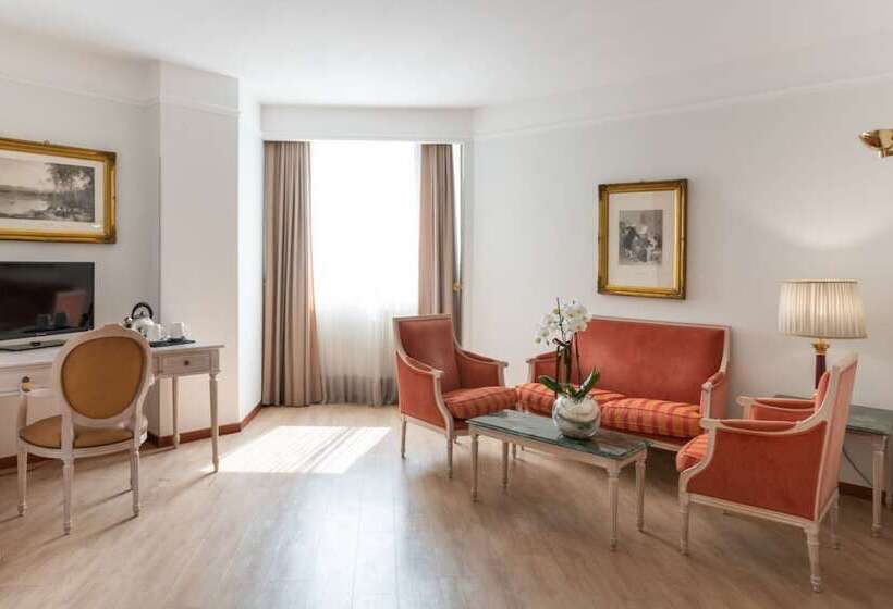 سوییت, Shg Hotel De La Ville
