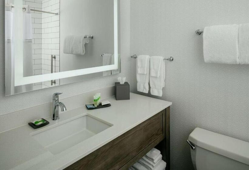 Номер Стандарт Кровать Кинг Адаптированный для Инвалидов, Beachfront Inn