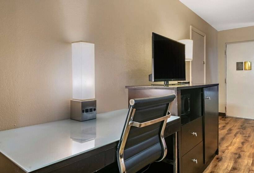 Номер Стандарт 2 Двуспальные Кровати, Econo Lodge Sebring