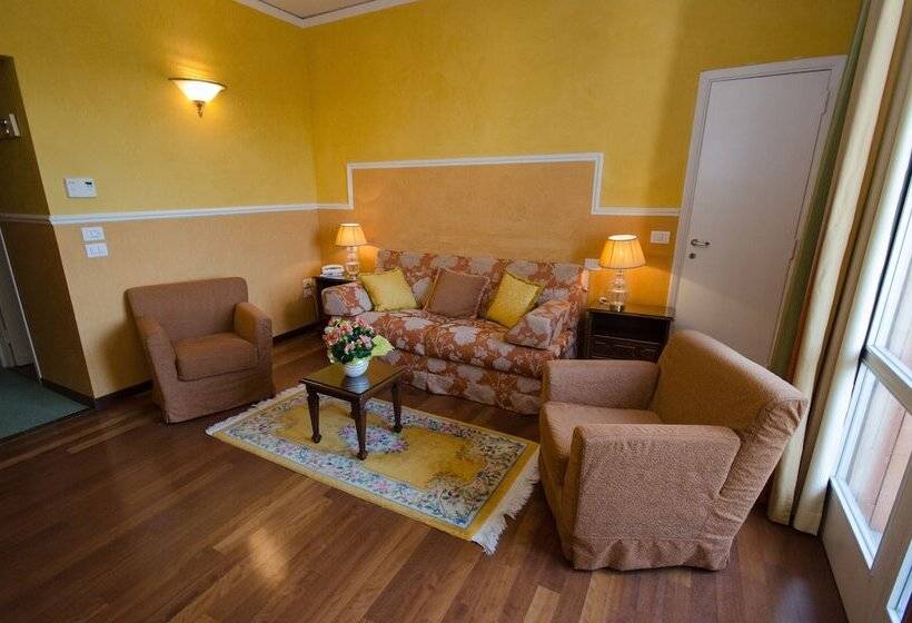 Люкс, Grand Hotel Tamerici & Principe