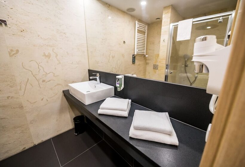 Номер Superior, Mercure Jelenia Gora