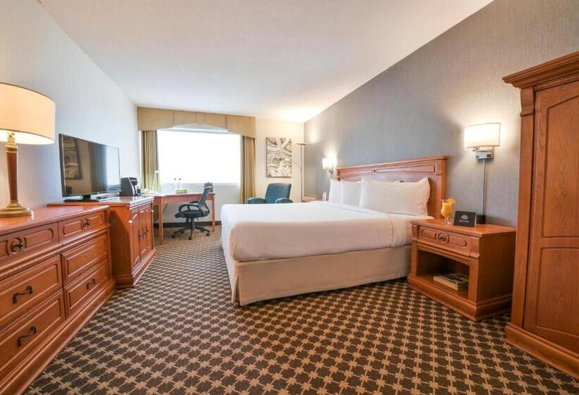 Quarto Superior Cama King, Universel Montréal