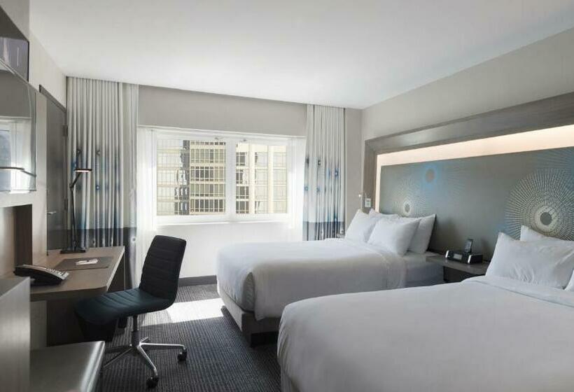 اتاق لوکس با چشم‌انداز, M Social Hotel Times Square New York