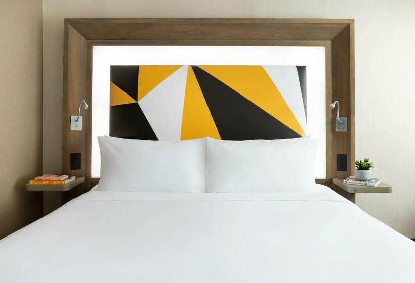 اتاق سوپریور با تخت بزرگ, M Social Hotel Times Square New York