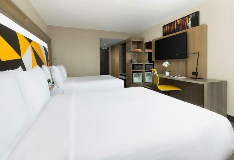 اتاق استاندارد با چشم‌انداز, M Social Hotel Times Square New York