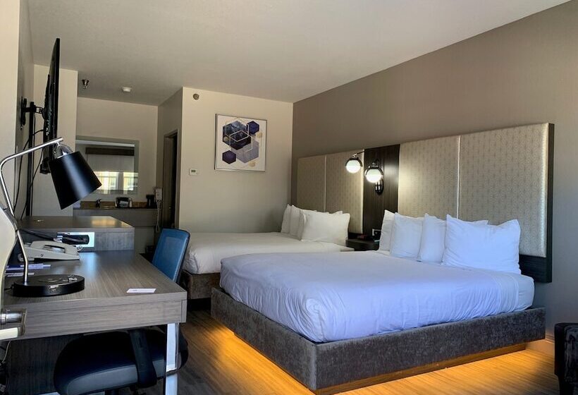 Номер Стандарт 2 Двуспальные Кровати, Best Western Marina State Beach