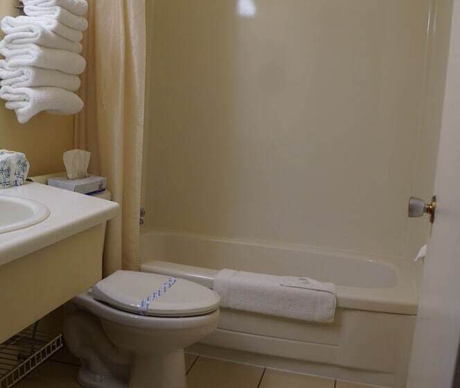 Люкс, Westward Inn & Suites