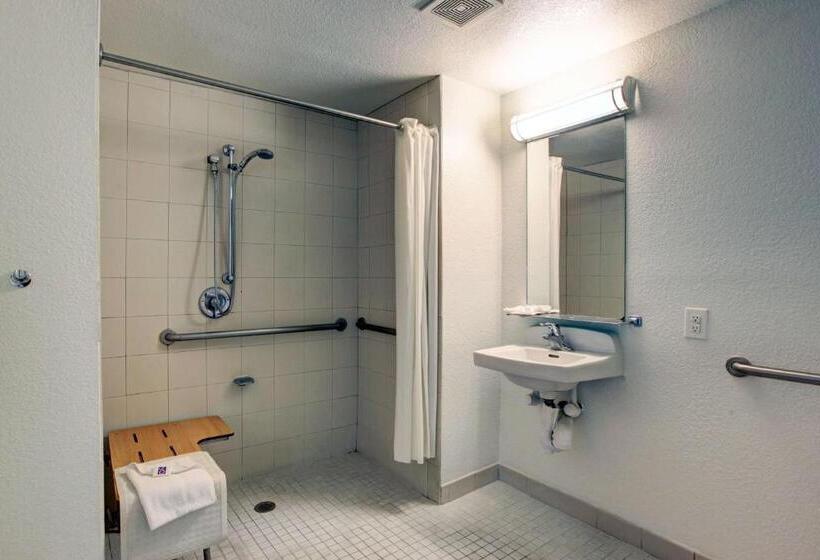 디럭스 4인 룸, Motel 6santa Ana, Ca  Irvine  Orange County Airport