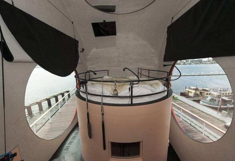 اتاق استاندارد, Botel