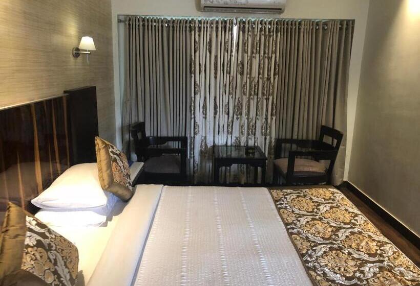اتاق استاندارد, Holiday Resort