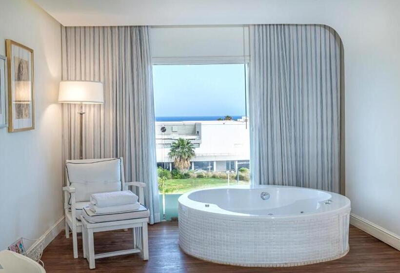 Quarto Superior com Hidromassagem, Shalom Hotel & Relax   An Atlas Boutique