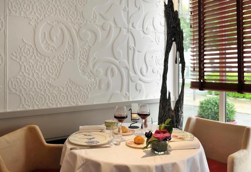 اتاق استاندارد, Logis Hôtel Restaurant Le Medicis