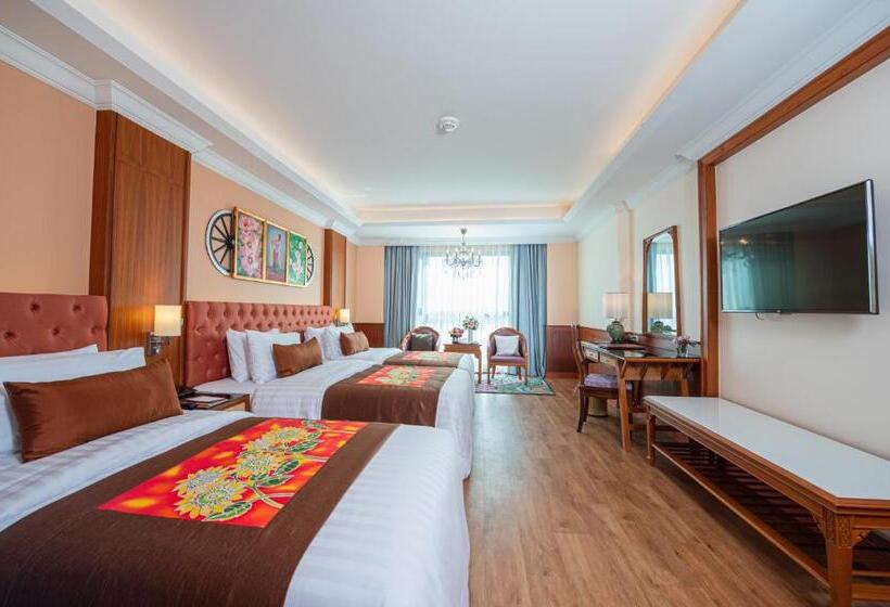 اتاق لوکس, The Empress Hotel   Sha Extra Plus
