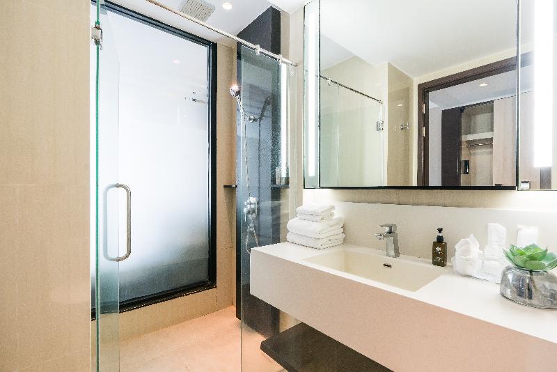 Люкс Адаптированный для Инвалидов, Embassy Suites By Hilton Phoenix Downtown North